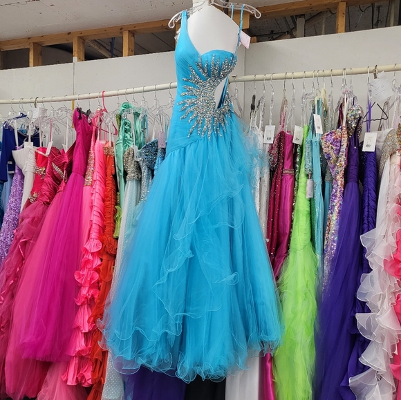 MacDuggal One Shoulder Prom Dress - Picture 1 of 4
